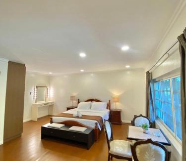 Antipolo Hotel | Commander Suites de Velada