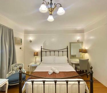 Antipolo Hotel | Commander Suites de Velada