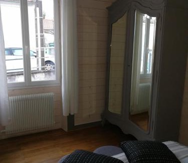 Ruelle-sur-Touvre Apartment | Comme chez vous