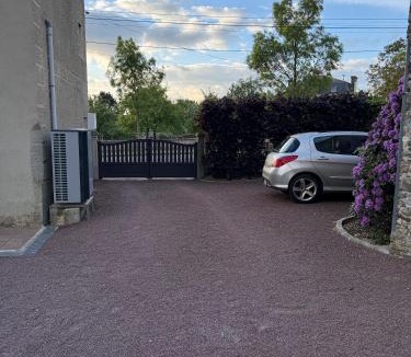 La Lande-sur-Drome House | Comme en 40