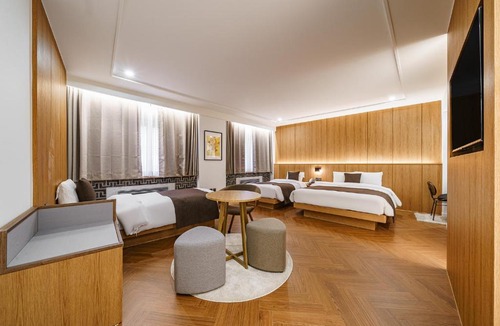 Jung-gu Hotel | Commodore Hotel Busan