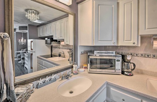 Ortona Park Apartment | Community Perks! Dreamy Daytona Studio