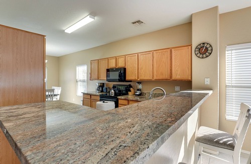 San Tan Valley House | Community Perks! Golfer’s Oasis in San Tan Valley
