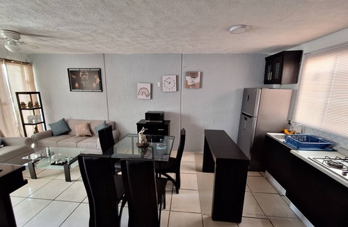 Tlaquepaque Apartment | Como Depth Cerca de la Central de Autobuses a 10 min del Parían Tlaquepaque