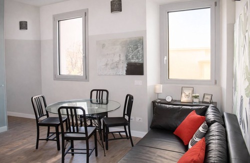 Como Apartment | Como Easy Living | Parking & WiFi