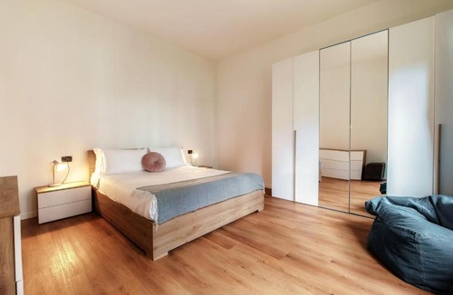 Como Apartment | Como Gateway by Quokka 360 - Between Como and Switzerland