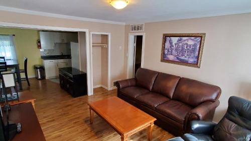 Courtenay Hotel | Comox Valley Inn & Suites