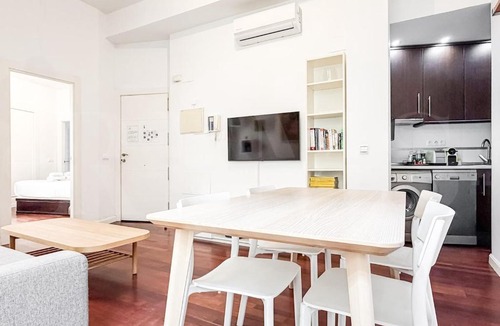 Centro Apartment | Compact & Central Apartment in Málaga REMS