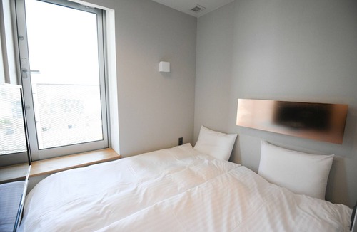 Nagaokakyo Hotel | Compact single unit bathroom Eco plan for room on/Nagaokakyo Kyōto