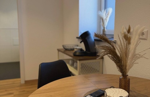 Burgau Apartment | Compact Studio 14 min Legoland Burgau | Smart Lock + WLAN