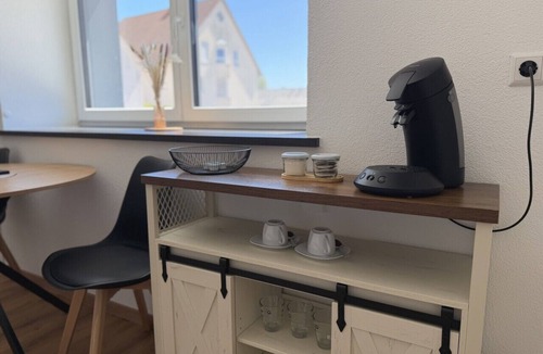 Burgau Apartment | Compact Studio 14 min Legoland Burgau | Smart Lock + WLAN