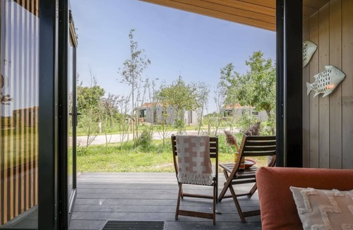Westkapelle Cabin | Compact tiny house for two in Westkapelle | Zeeuwse Liefde – Tiny House 13