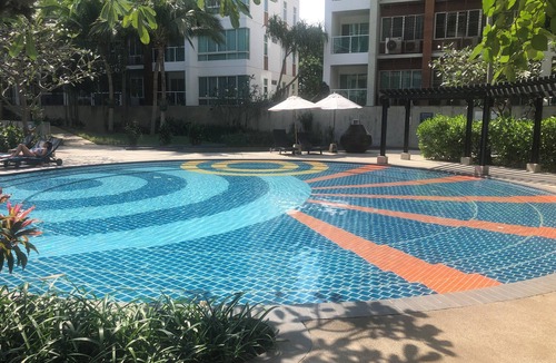 Khao Takiab Apartment | Compact Top Floor 2 Bed 2 Bath Sea-Facing Apartment with huge pool and balcony