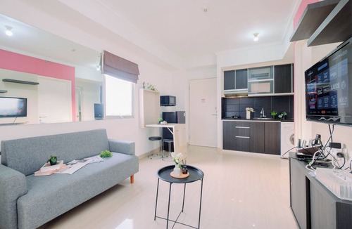 Cipulir Apartment | Compact White Tone 2Br At Pakubuwono Terrace Apartment