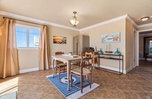Dillon Beach House | Compass Rose - A Walk to Dillon Beach