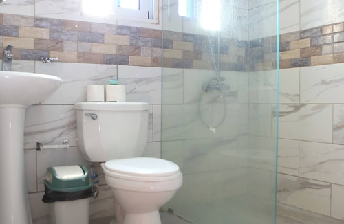 Licey al Medio Cabin | Complejo Ecoturistico Rancho Cielo