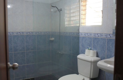 Licey al Medio Cabin | Complejo Ecoturistico Rancho Cielo