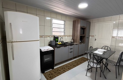 Governador Celso Ramos House | Complete house - Governador Celso Ramos 15m from Palmas beach