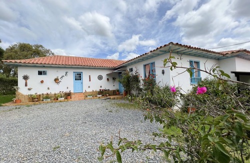 Villa de Leyva Ski Chalet | Complete boutique cabin, VILLA DE LEYVA