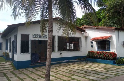 Salinopolis House | Complete house with pool near the center.