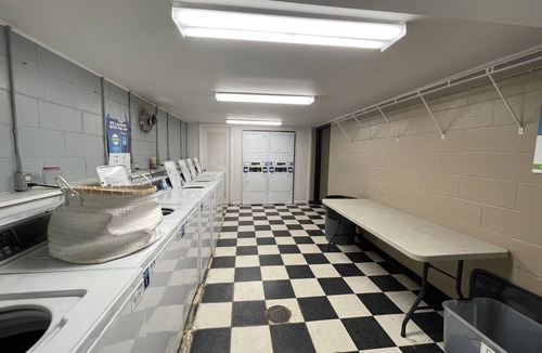 Athens Condo | Complete remodel! Upscale Condo! walking distance to UGA
