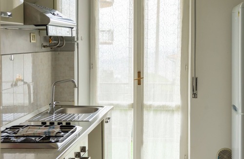 Caslino d'Erba Apartment | Complete vacation apartment between lake and mountains