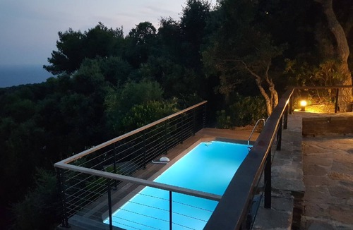 Cap Benat House | Completely renovated, air-conditioned villa with swimming pool, splendid view of the Golden Isles.