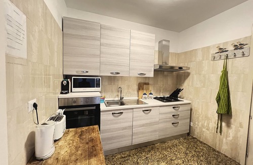 Poggio delle Ginestre Villa | Completely remodeled in 2022. Villa, panoramic lake view, private swimming pool