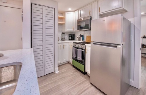 South Hyde Park Apartment | Completely remodeled apartment in the heart of Kansas City