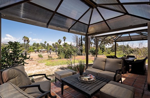 Somis House | Completely Remodeled, No Detail Left Untouched, Perfect For Large Groups!