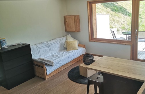 Praz-sur-Arly Apartment | Completely renovated apartment with Mont Blanc view