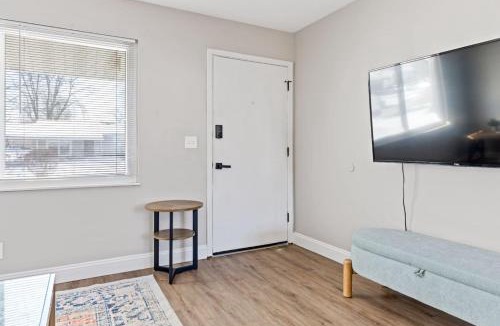 Weldon Spring Heights House | Completely Renovated Home in St. Charles, Missouri