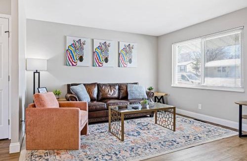 Weldon Spring Heights House | Completely Renovated Home in St. Charles, Missouri
