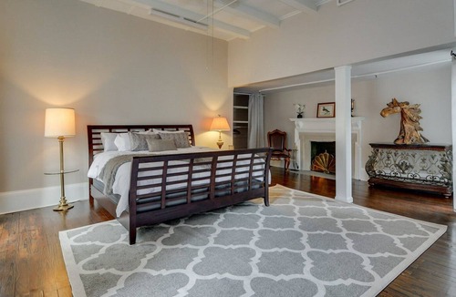 Aiken House | Completely renovated - Old World Charm @ the Little Yellow House on York