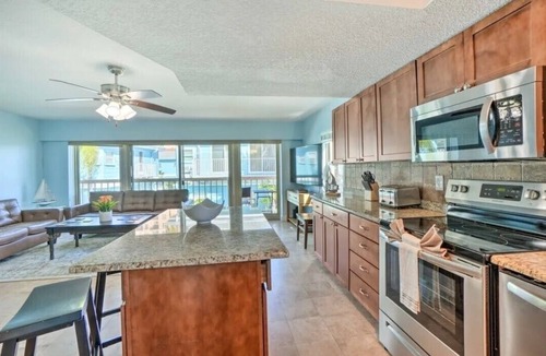 Clearwater Beach House | Completely Updated, 4 BD 2.5 baths, Waterfront Townhouse- Pet Friendly