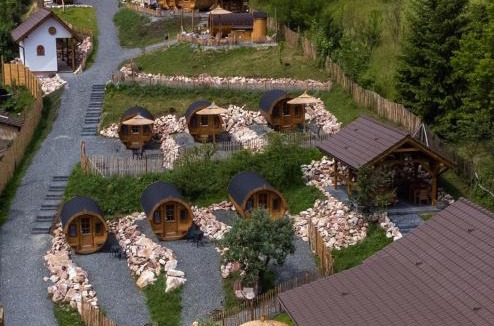Medias House | Complex Butoaiele Transilvaniei - Cazare & SPA - Natura - Relaxare