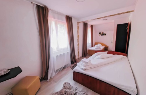 Toplita Hotel | Complex Caprioara Toplita