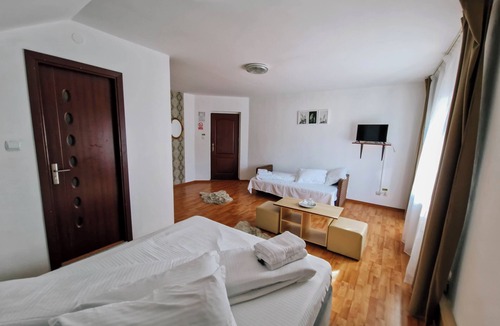 Toplita Hotel | Complex Caprioara Toplita