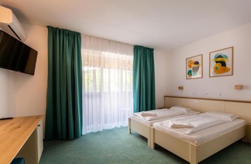 Arpasu de Sus Resort | Complex Pastravaria Albota