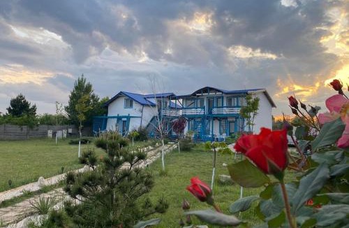 Vadu Bed & Breakfast | Complex Turistic Răsărit Corbu
