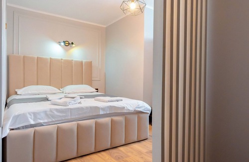 Ranca Hotel | Complex Veverita