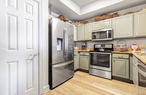 Panama City Beach Condo | Complimentary 4 Beach Chairs! Sunrise Beach 1409 Oceanfront King BR/+Clean