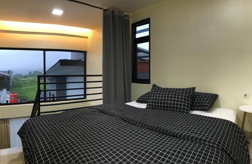 Wonosobo House | Compound Villa Wonosobo - 1 Bedroom Backyard Loft