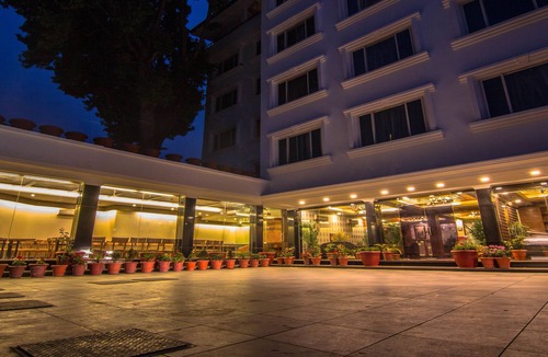 Rajbagh Hotel | Comrade Inn