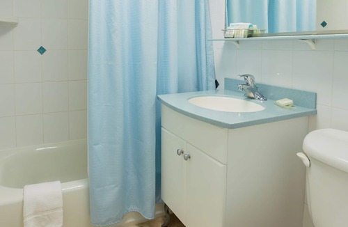 Avalon Hotel | Concord Suites