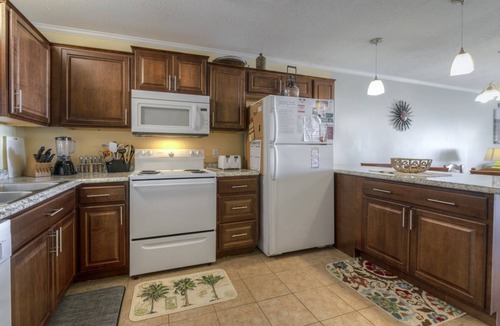 Cherry Grove Beach Condo | Condo ∙ 2 bedrooms ∙ 7 guests