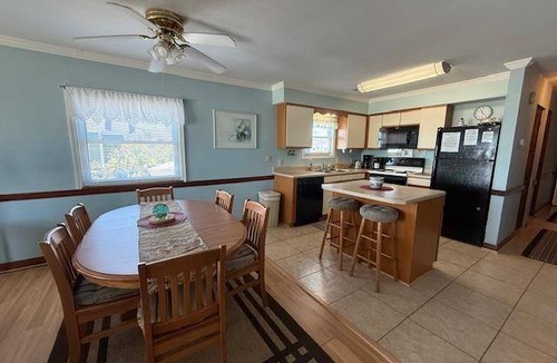Surfside Beach Condo | Condo ∙ 3 bedrooms ∙ 8 guests