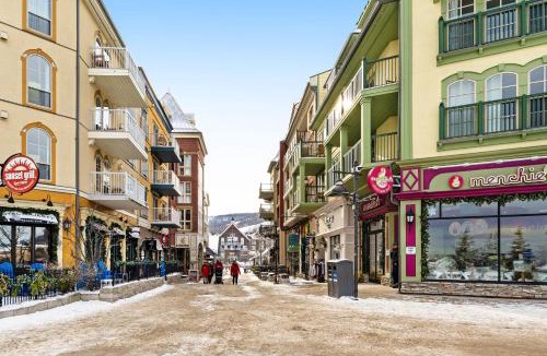 Craigleith Apartment | Condo 413 at North Creek Resort by Vacasa