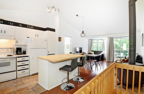 Stoneham Apartment | Condo 49 Chemin de la Corniche by Les Chalets Alpins