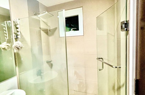 Davao Condo | Condo In Abreeza Family and Spacious